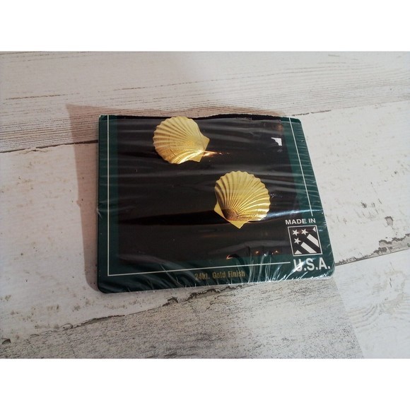 Vintage Shell Decor Accent Set - Picture 7 of 12